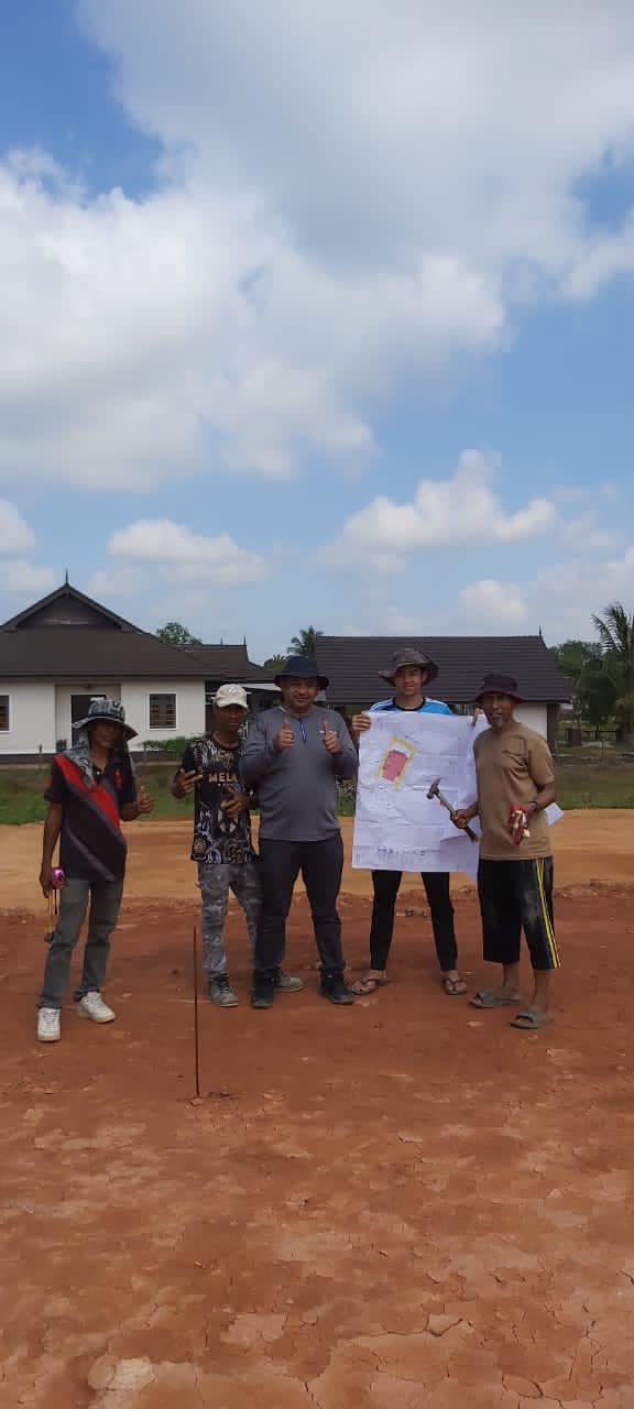 Kerja2 penandaan tapak Masjid Nurul Iman1